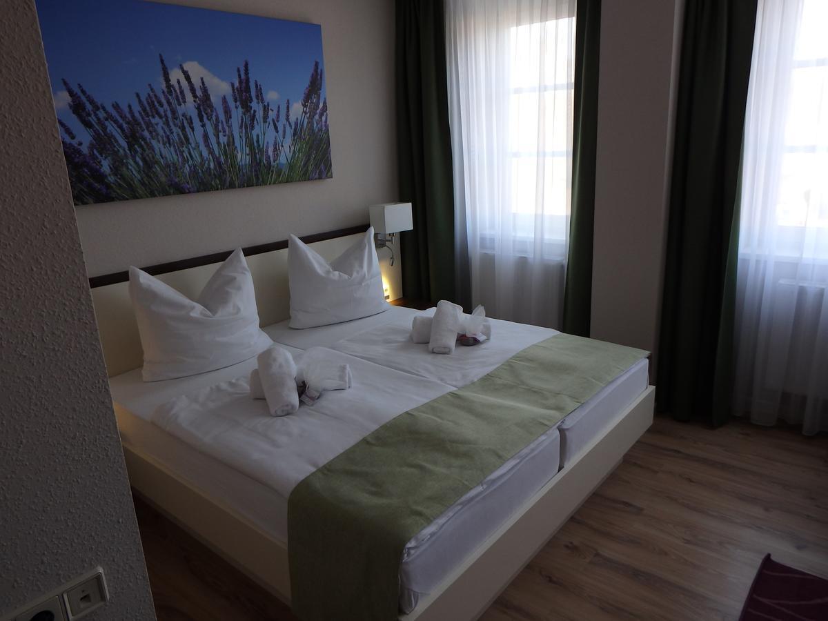 Garni Hotel Lavendelhof เนาเอน ภายนอก รูปภาพ