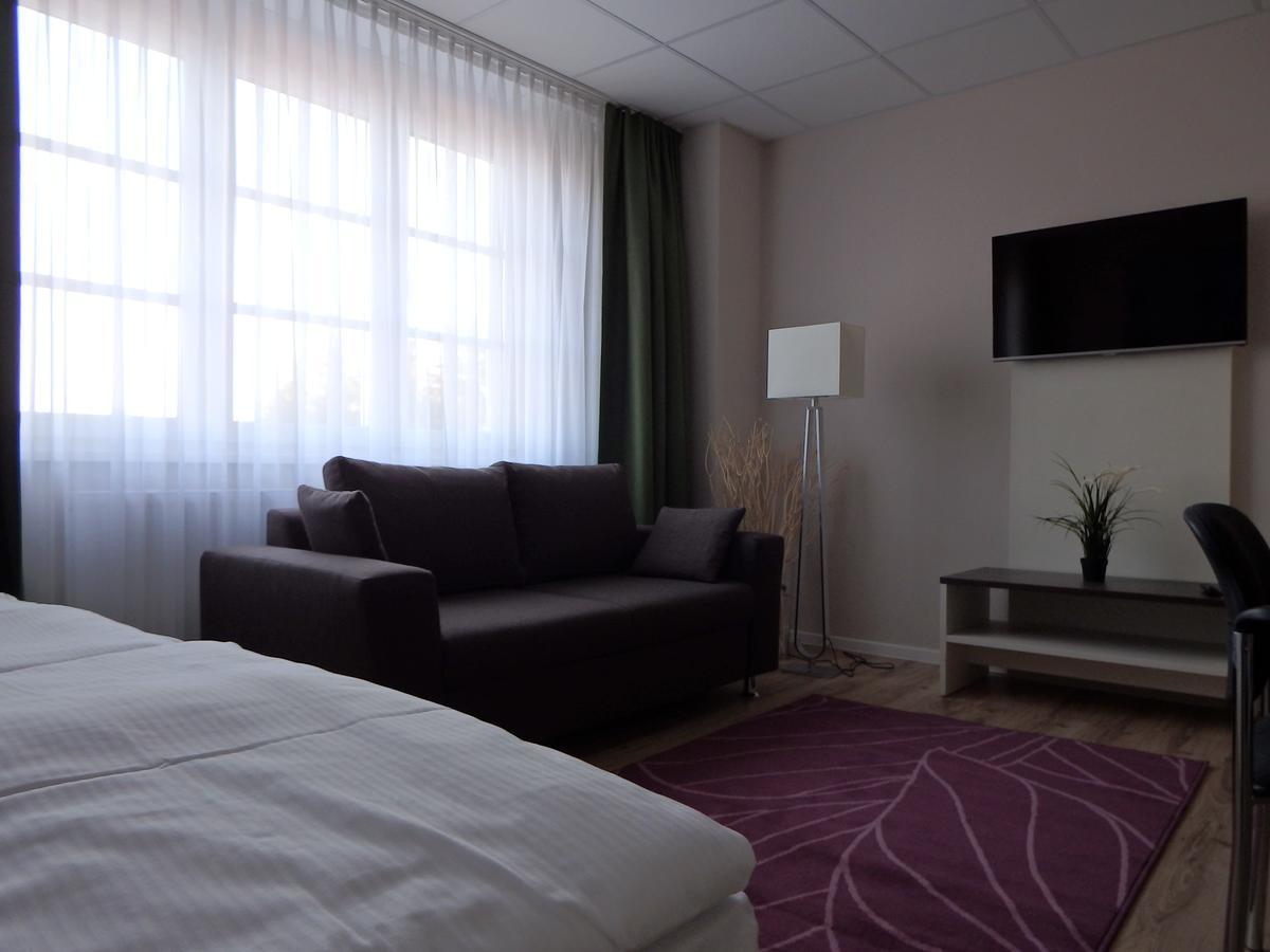 Garni Hotel Lavendelhof เนาเอน ภายนอก รูปภาพ